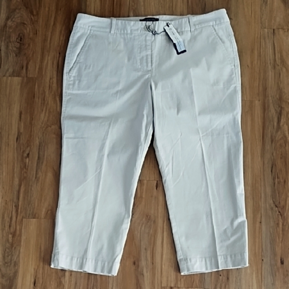 Talbot's Signature Capri NWT